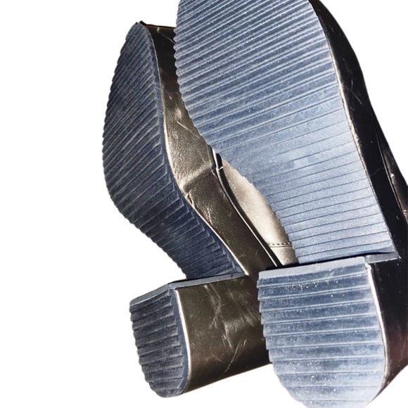 NWOB-  Metallic Pewter Platform Ankle Booties - Picture 6 of 8